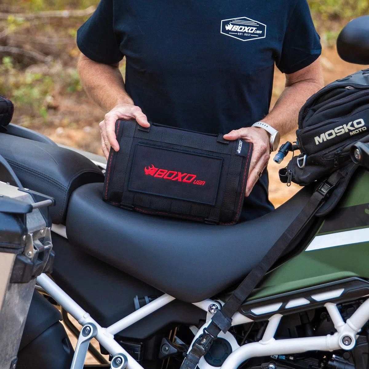 An application scenario or product detail of adventure motorcycle bags - Image 21