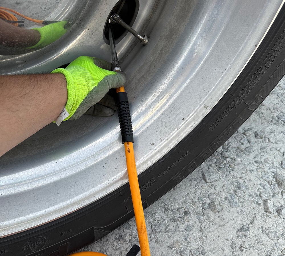 An application scenario or product detail of air for my tires - Image 9