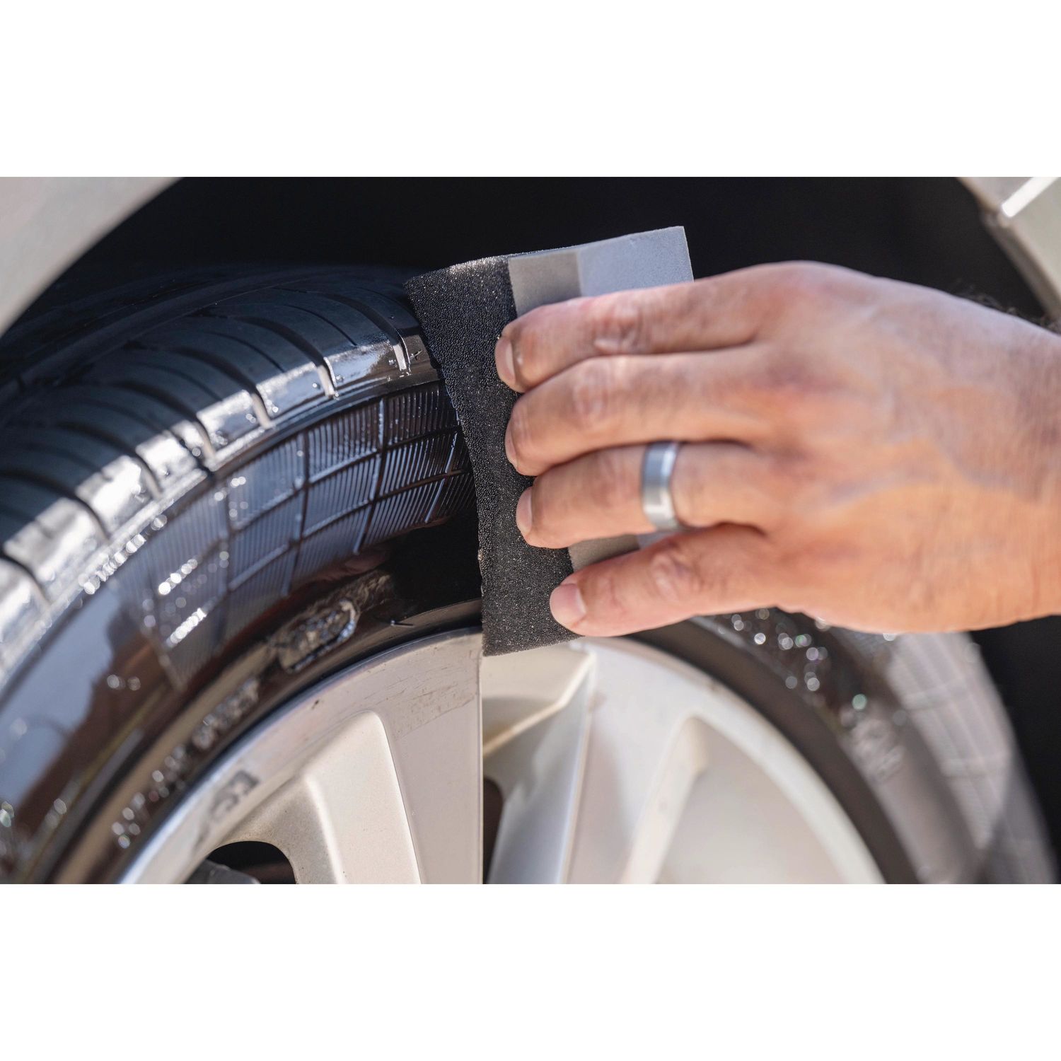 An application scenario or product detail of autozone tire - Image 7