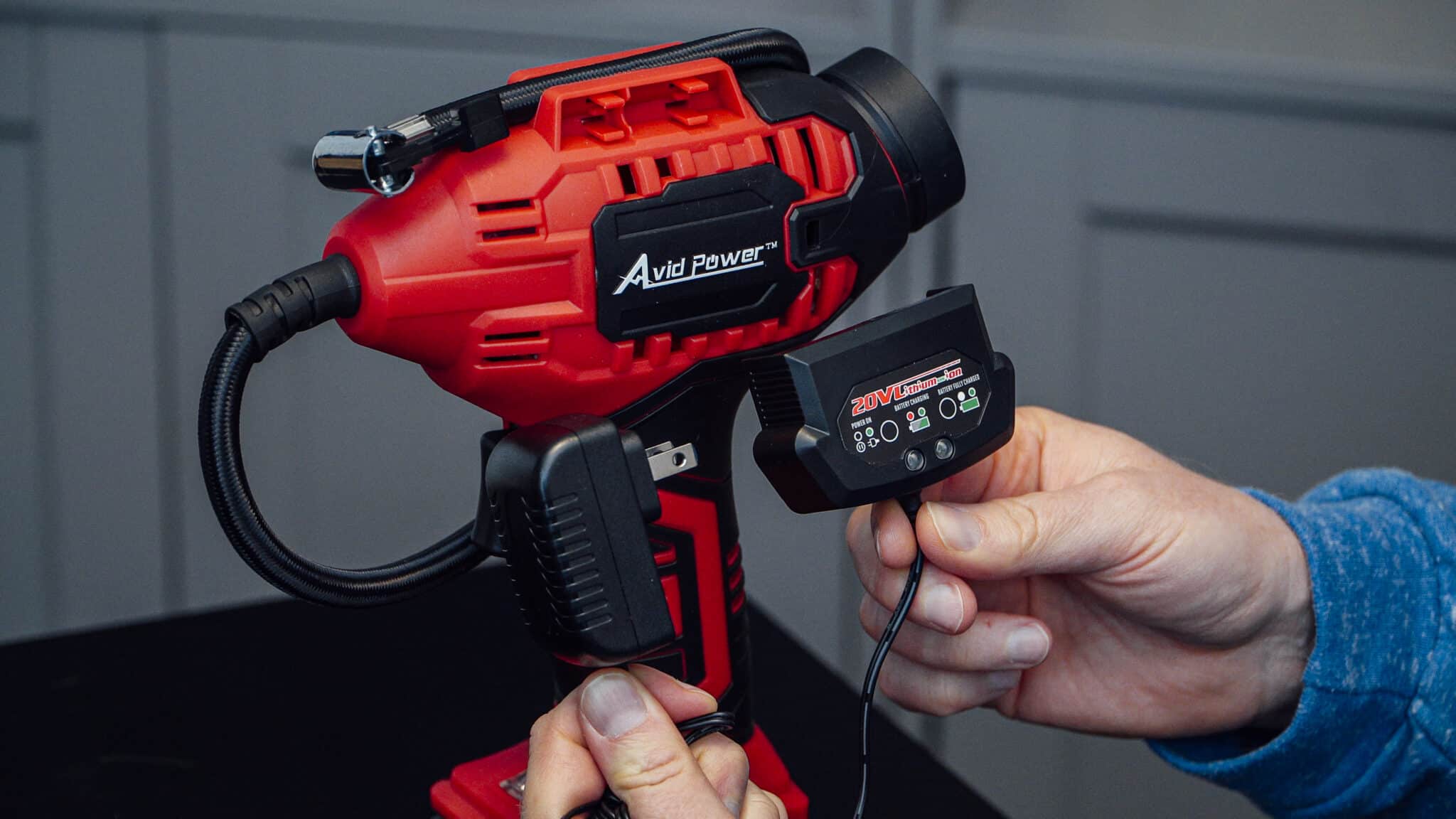 An application scenario or product detail of avid tire inflator - Image 4