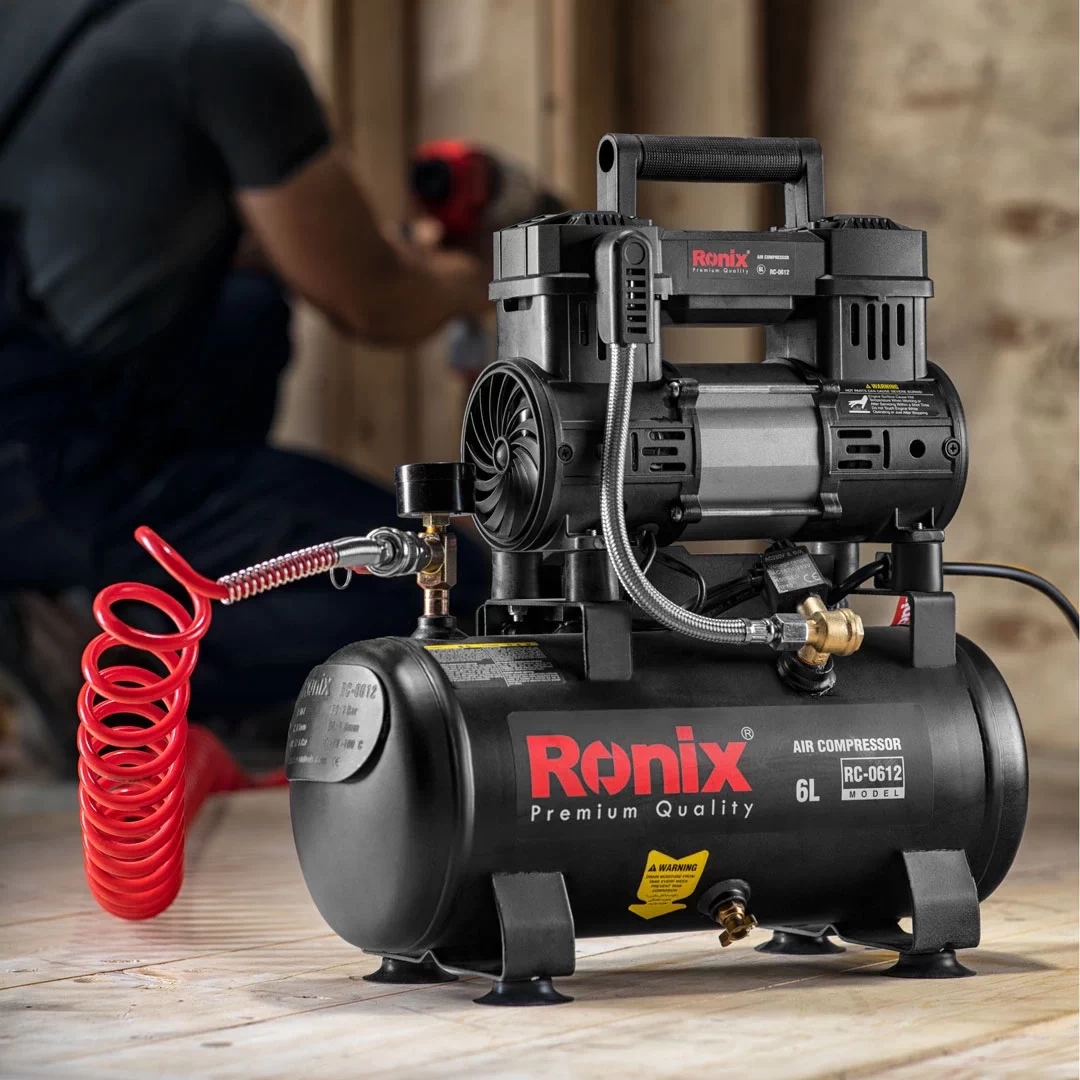 An application scenario or product detail of battery operated air compressors - Image 18