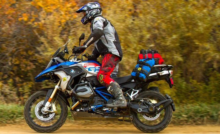 An application scenario or product detail of best motorcycle luggage - Image 1