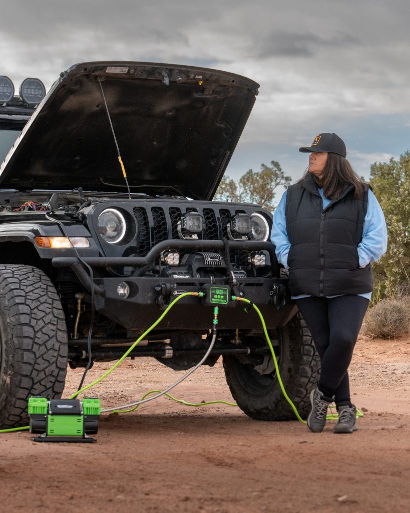 An application scenario or product detail of best off road tire inflator - Image 17