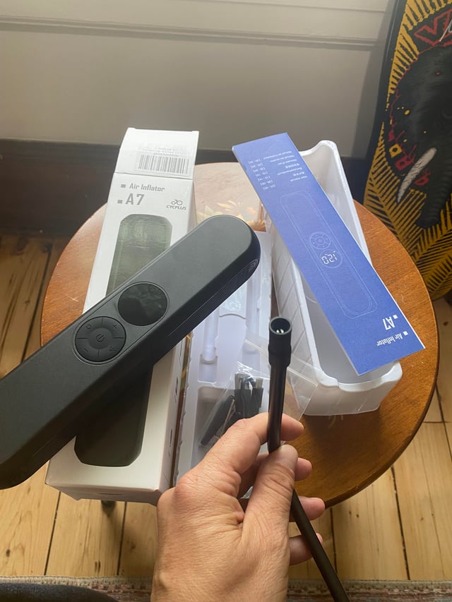 An application scenario or product detail of best portable tire inflator reddit - Image 18