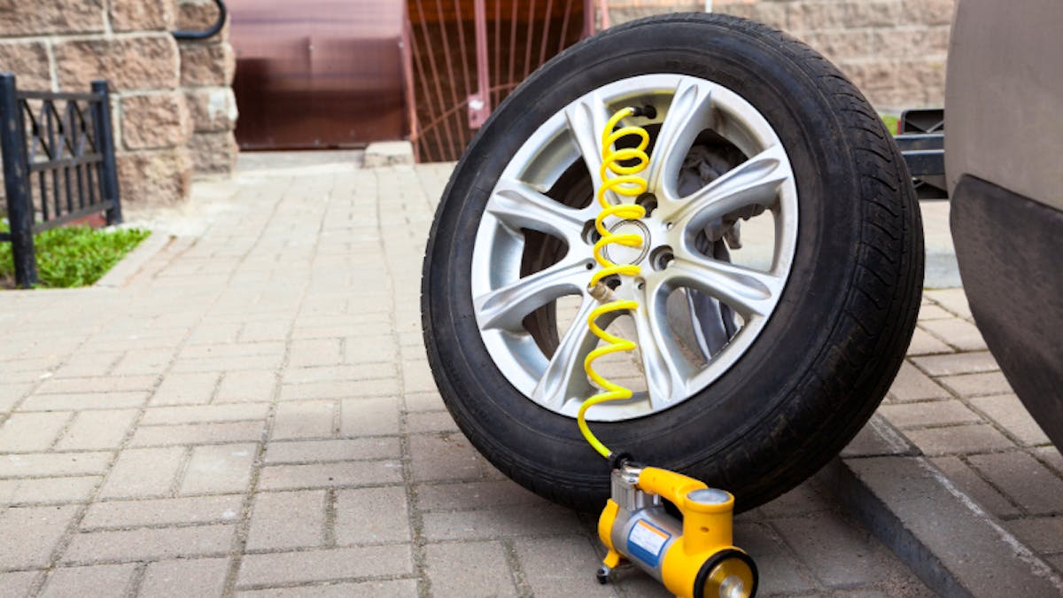 An application scenario or product detail of best tire inflator for car - Image 19