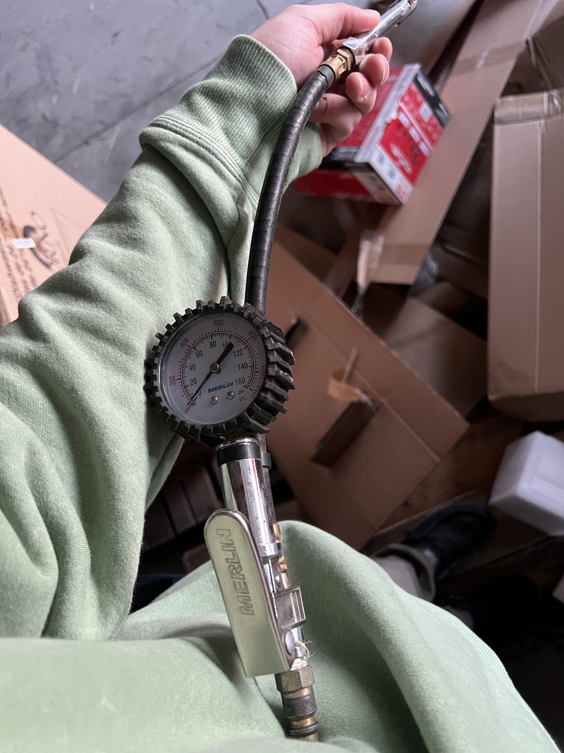 An application scenario or product detail of best tire inflator reddit - Image 5