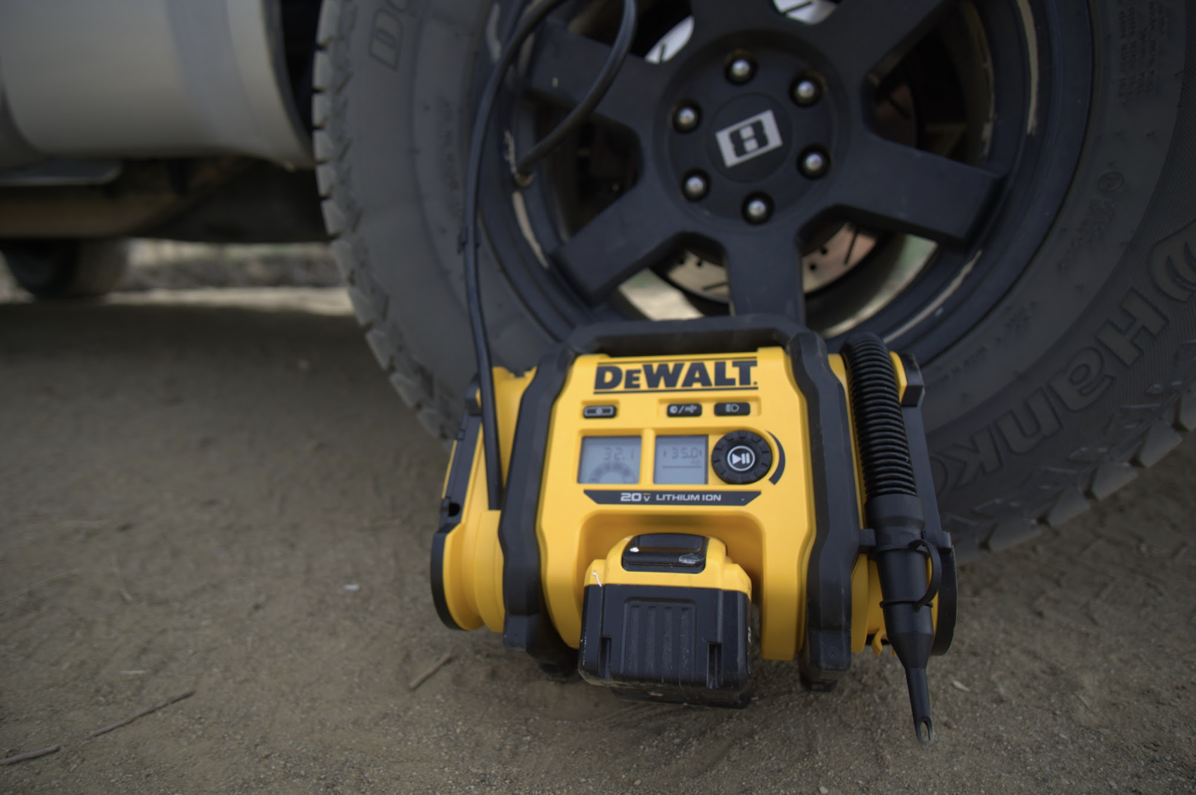 An application scenario or product detail of best tire pump - Image 22