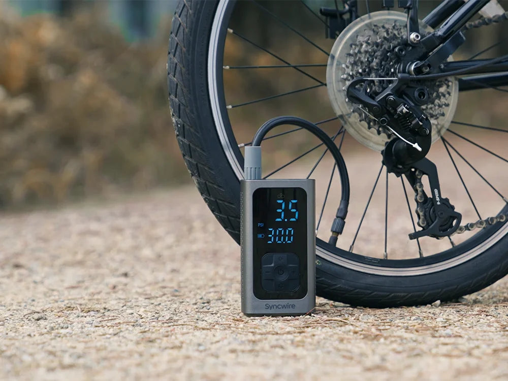 An application scenario or product detail of bicycle tire inflator - Image 11