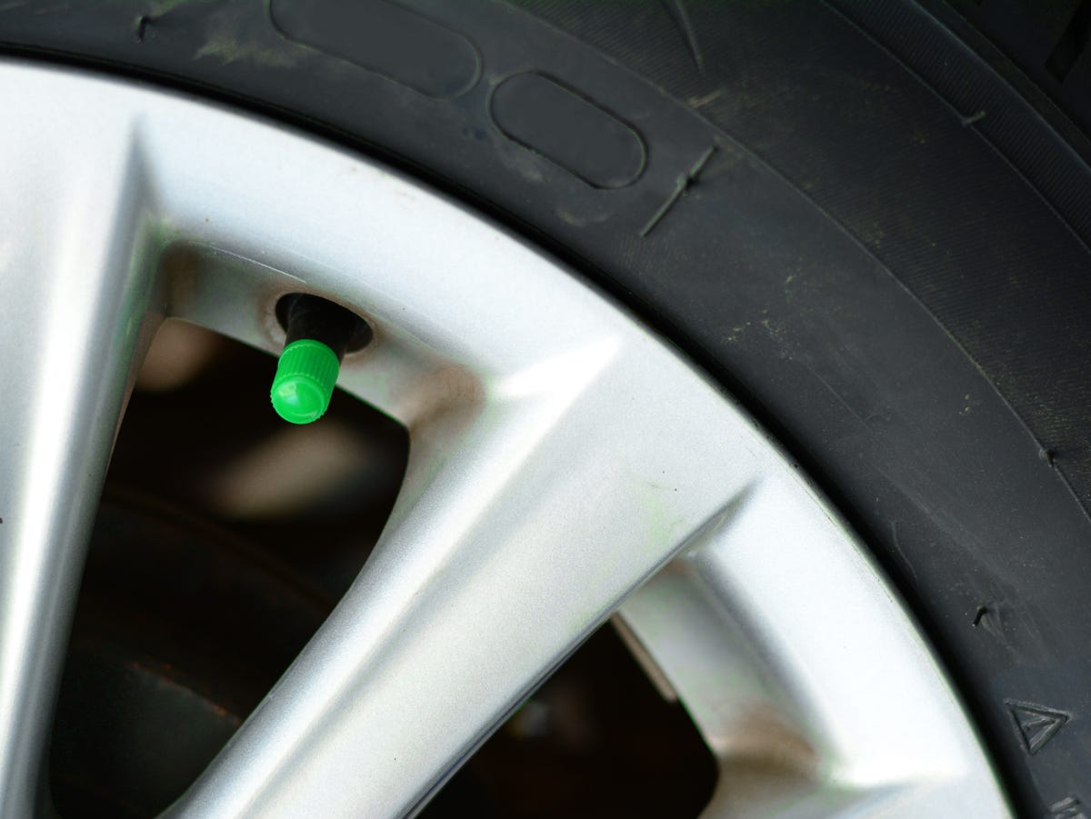 An application scenario or product detail of can you put regular air in nitrogen inflated tires - Image 10
