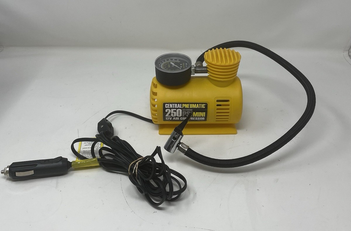 An application scenario or product detail of car plug in air compressor - Image 3