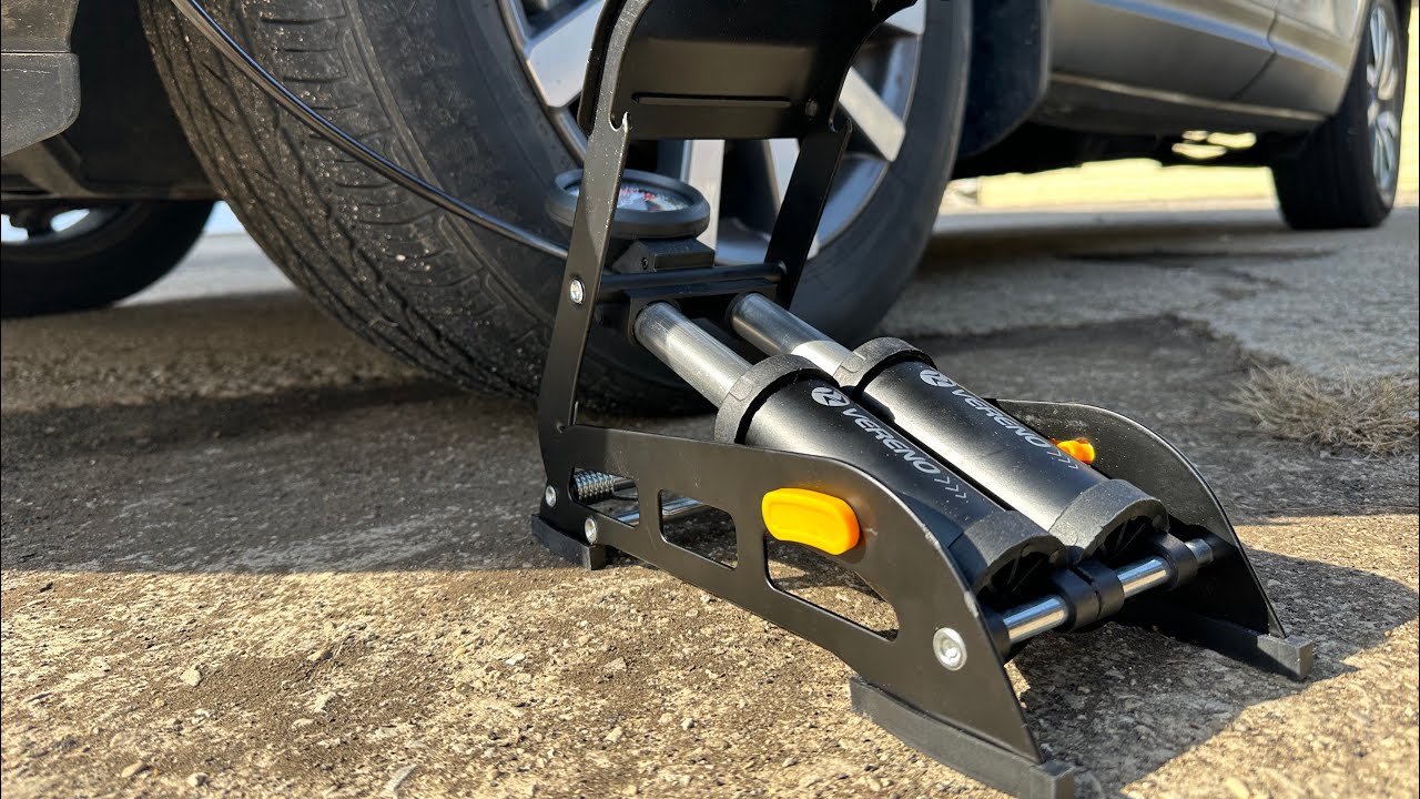 An application scenario or product detail of car tire foot pump - Image 5