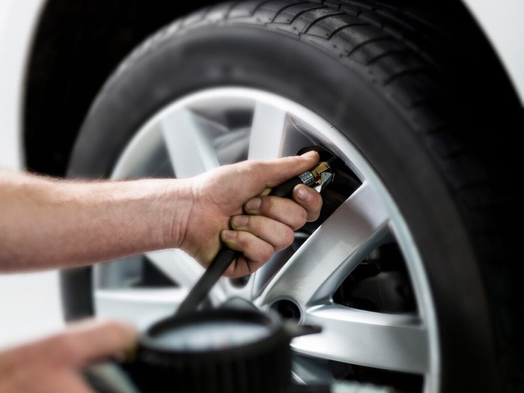 Featured image for the fill air in tires near me guide