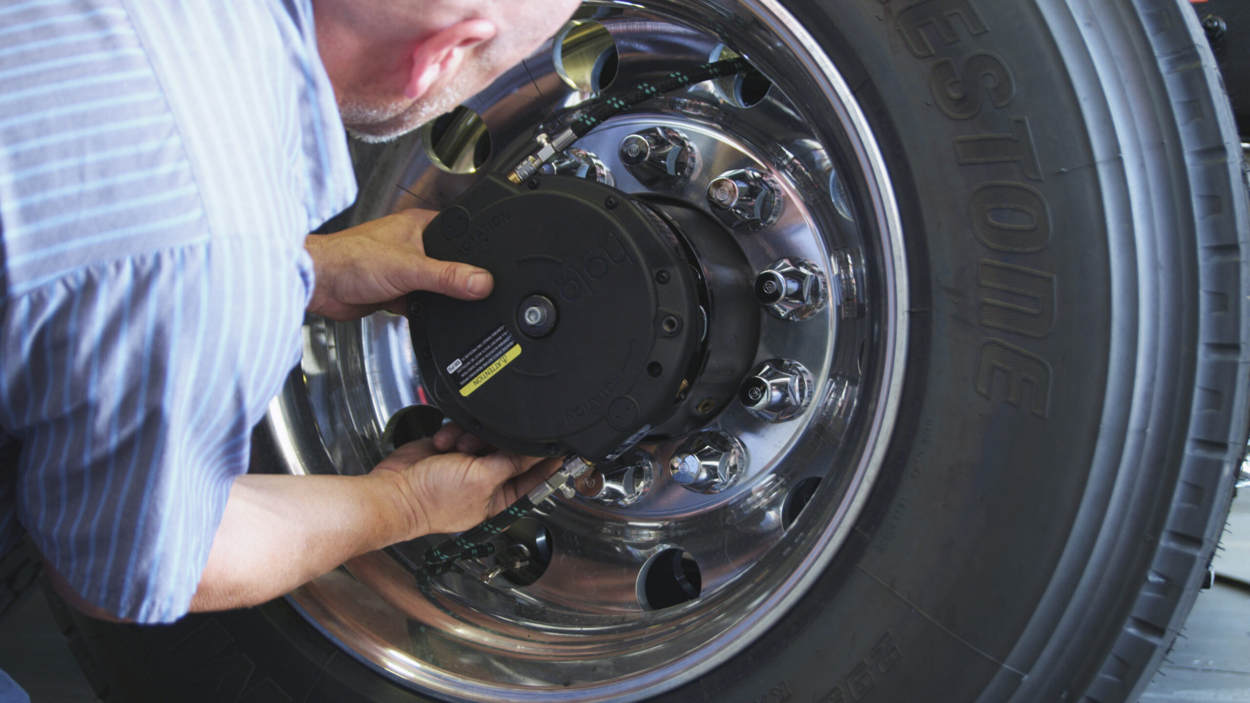 An application scenario or product detail of halo tire inflation system - Image 16