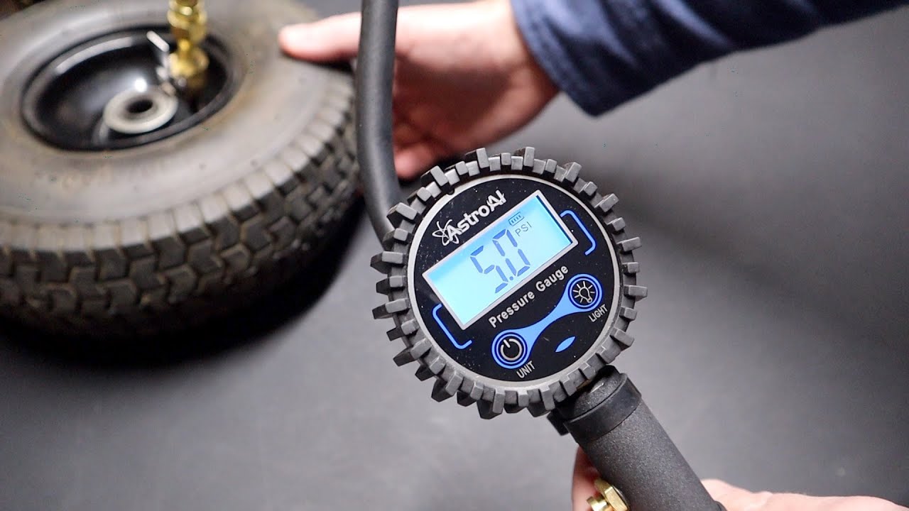 An application scenario or product detail of harbor freight tire inflator with gauge - Image 23