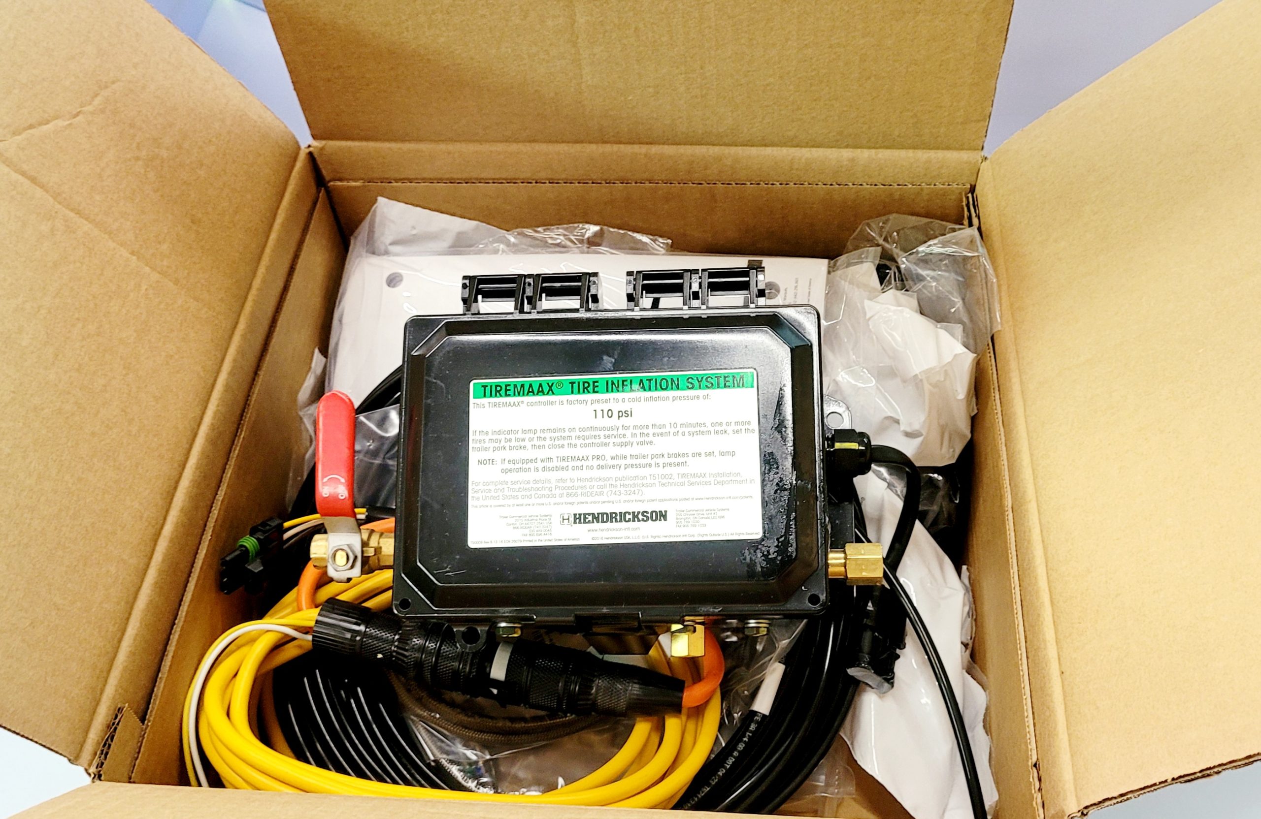 An application scenario or product detail of hendrickson tire inflation system - Image 21