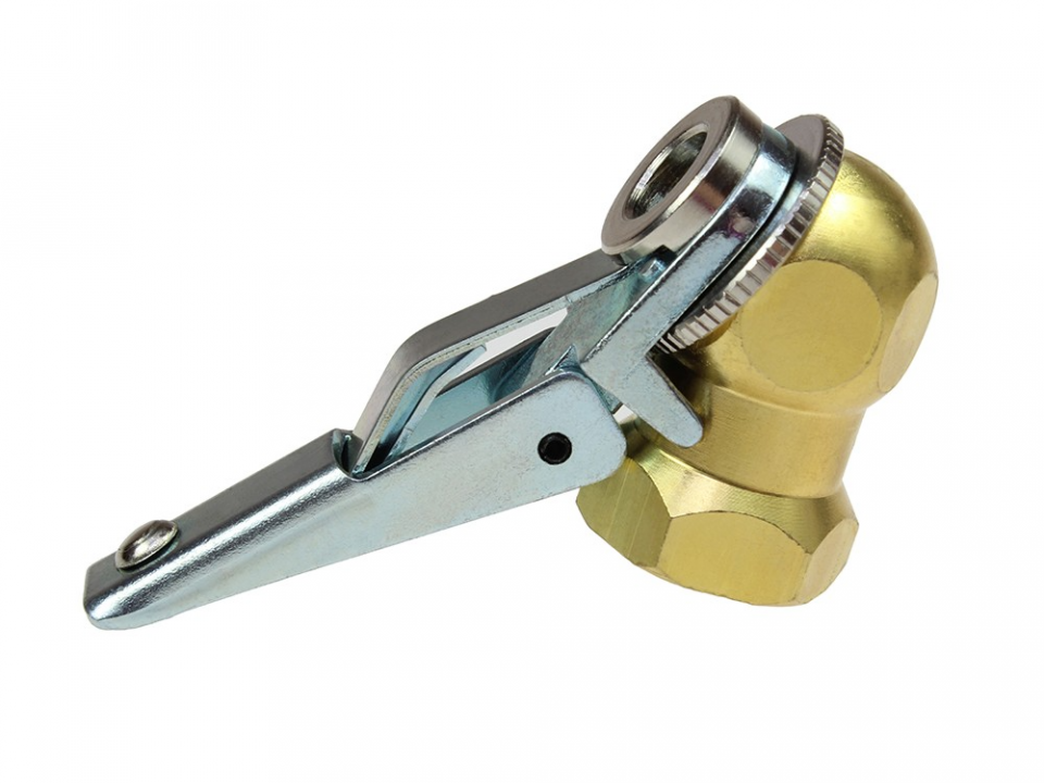 An application scenario or product detail of locking air chuck with gauge - Image 16