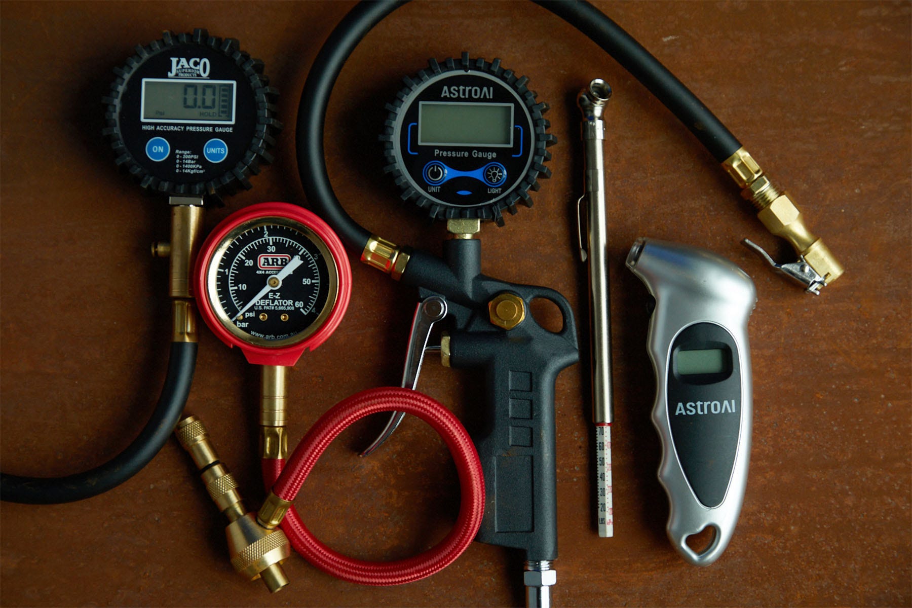 An application scenario or product detail of most accurate tire air pressure gauge - Image 16