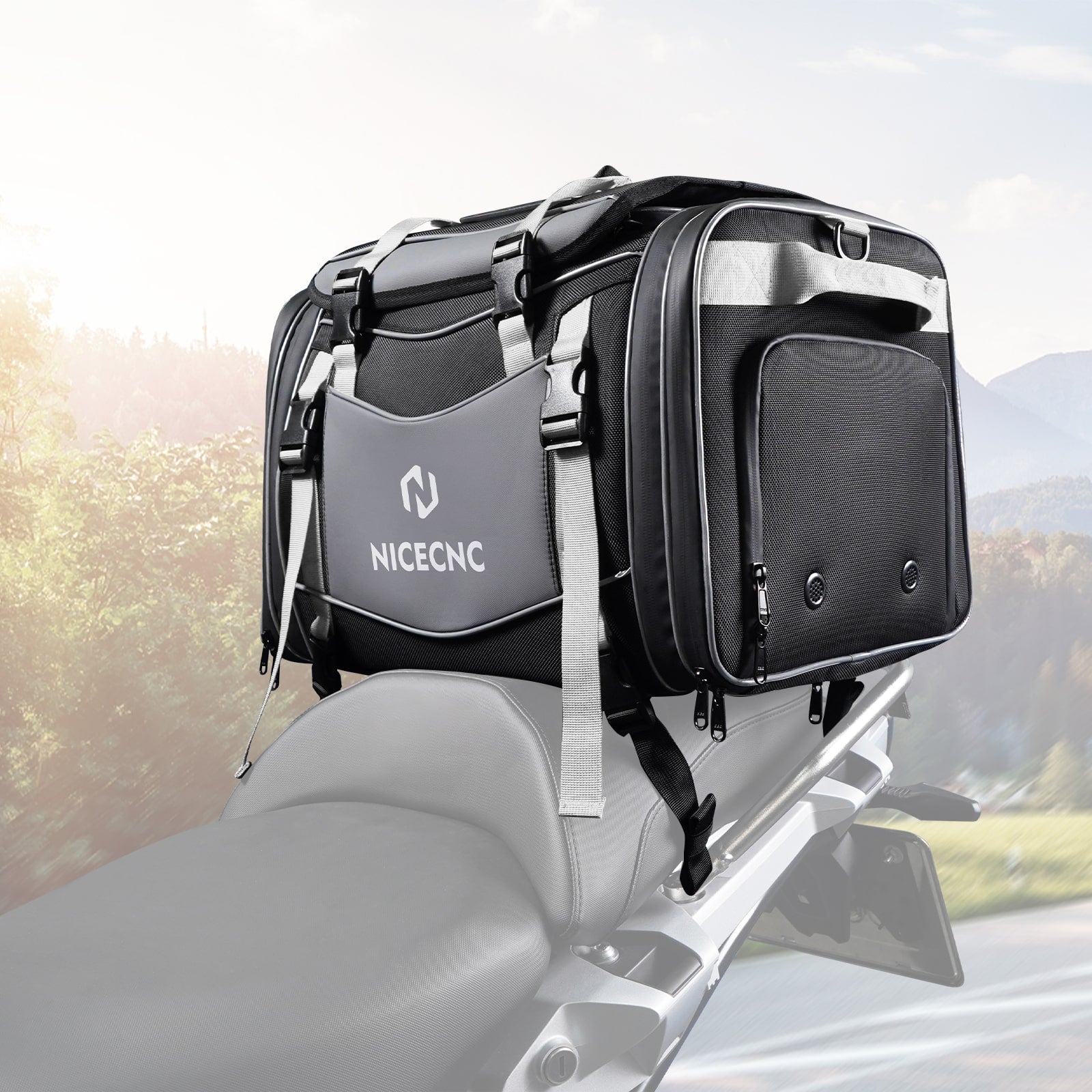 An application scenario or product detail of motorcycle luggage tail bag - Image 15