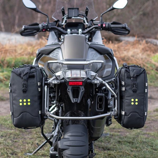 An application scenario or product detail of motorcycle soft panniers uk - Image 12