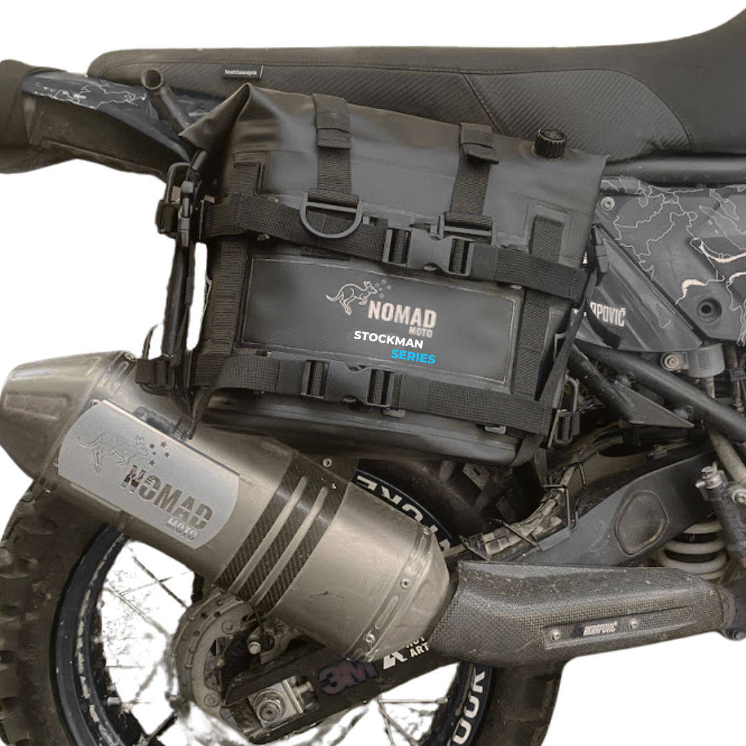 An application scenario or product detail of motorcycle soft panniers uk - Image 17