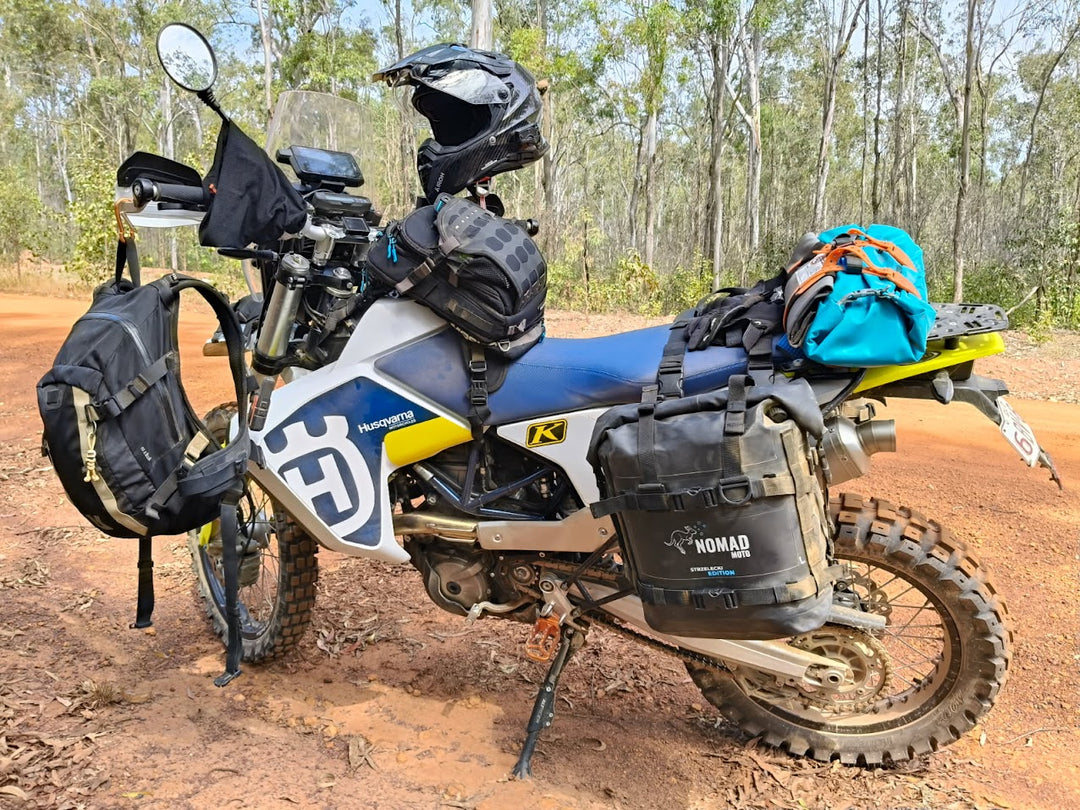 An application scenario or product detail of motorcycle soft panniers uk - Image 20