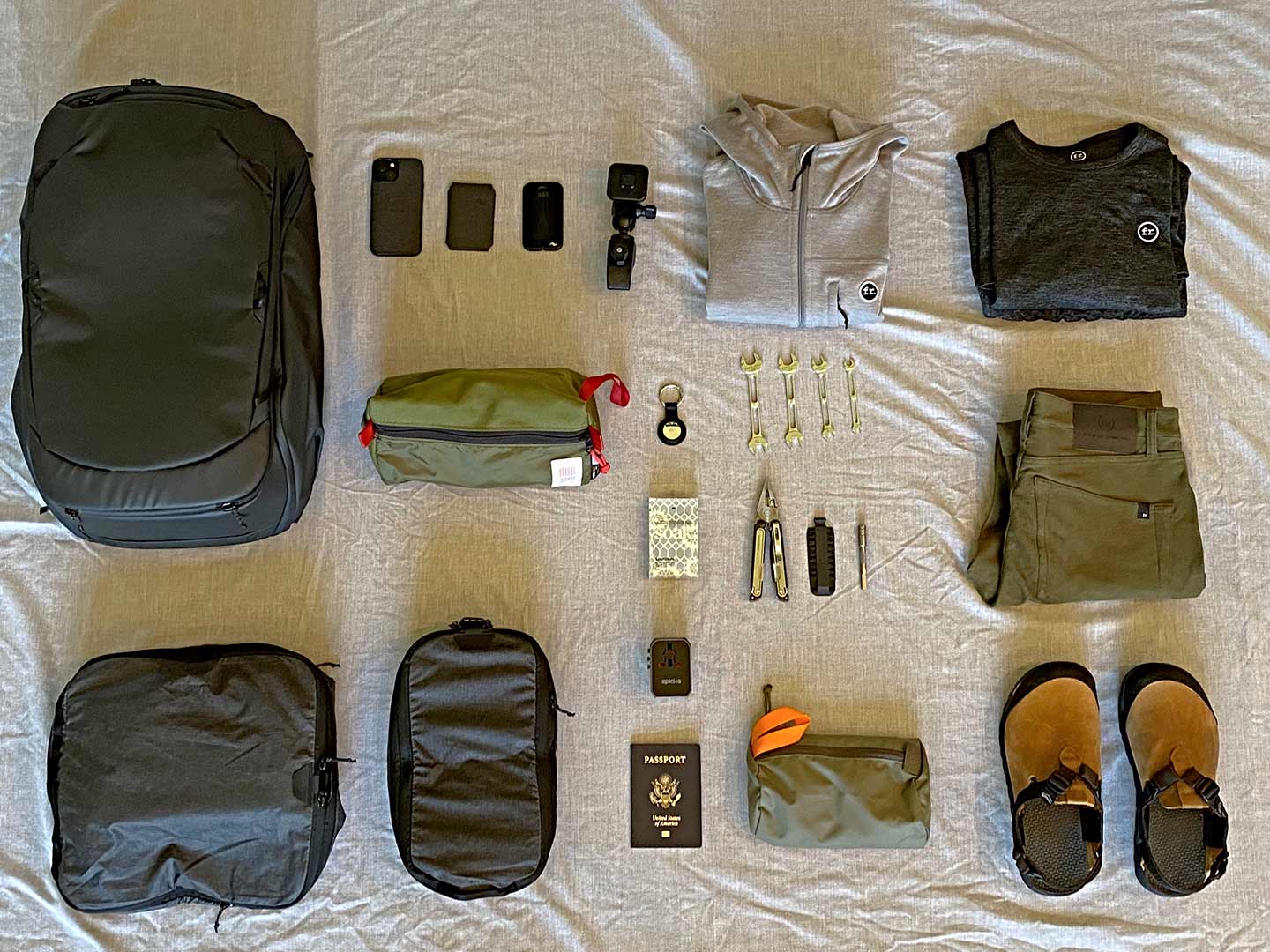 An application scenario or product detail of motorcycle travel pack - Image 1