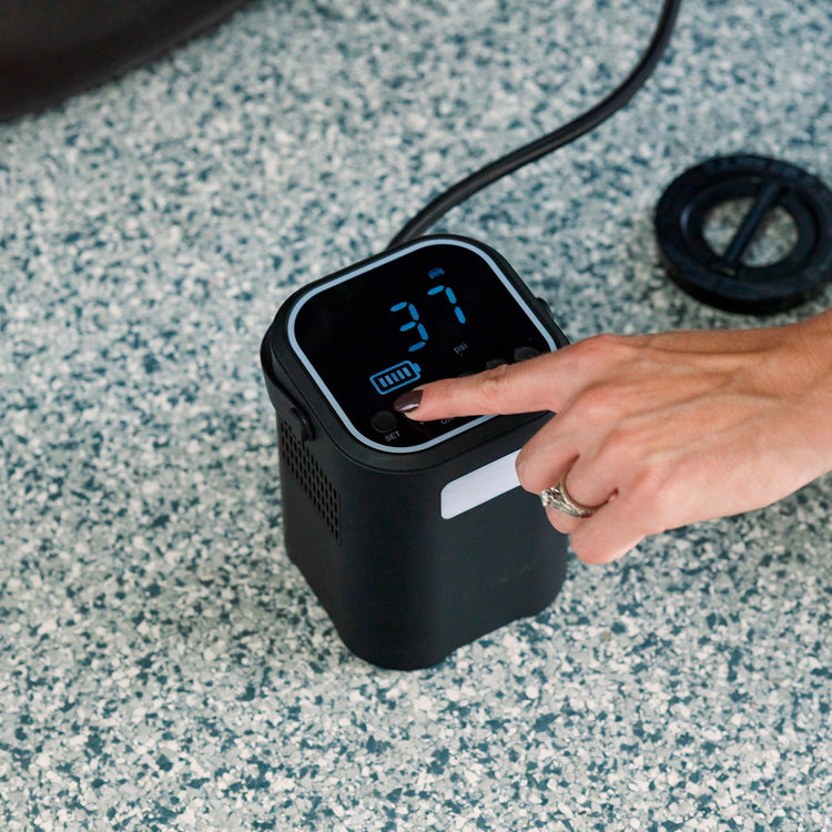 An application scenario or product detail of never go flat air compressor - Image 7