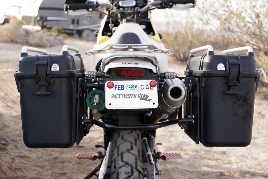 An application scenario or product detail of panniers for motorcycle - Image 17