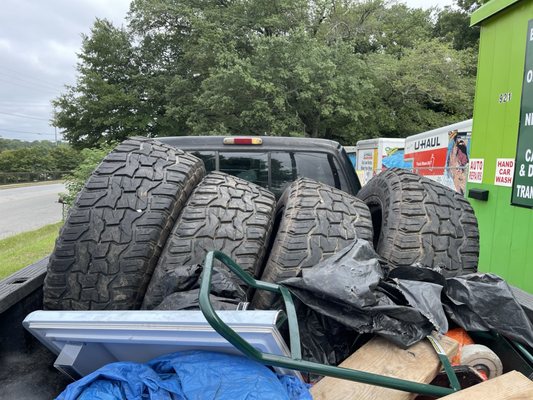 An application scenario or product detail of places to get air in tires near me - Image 15