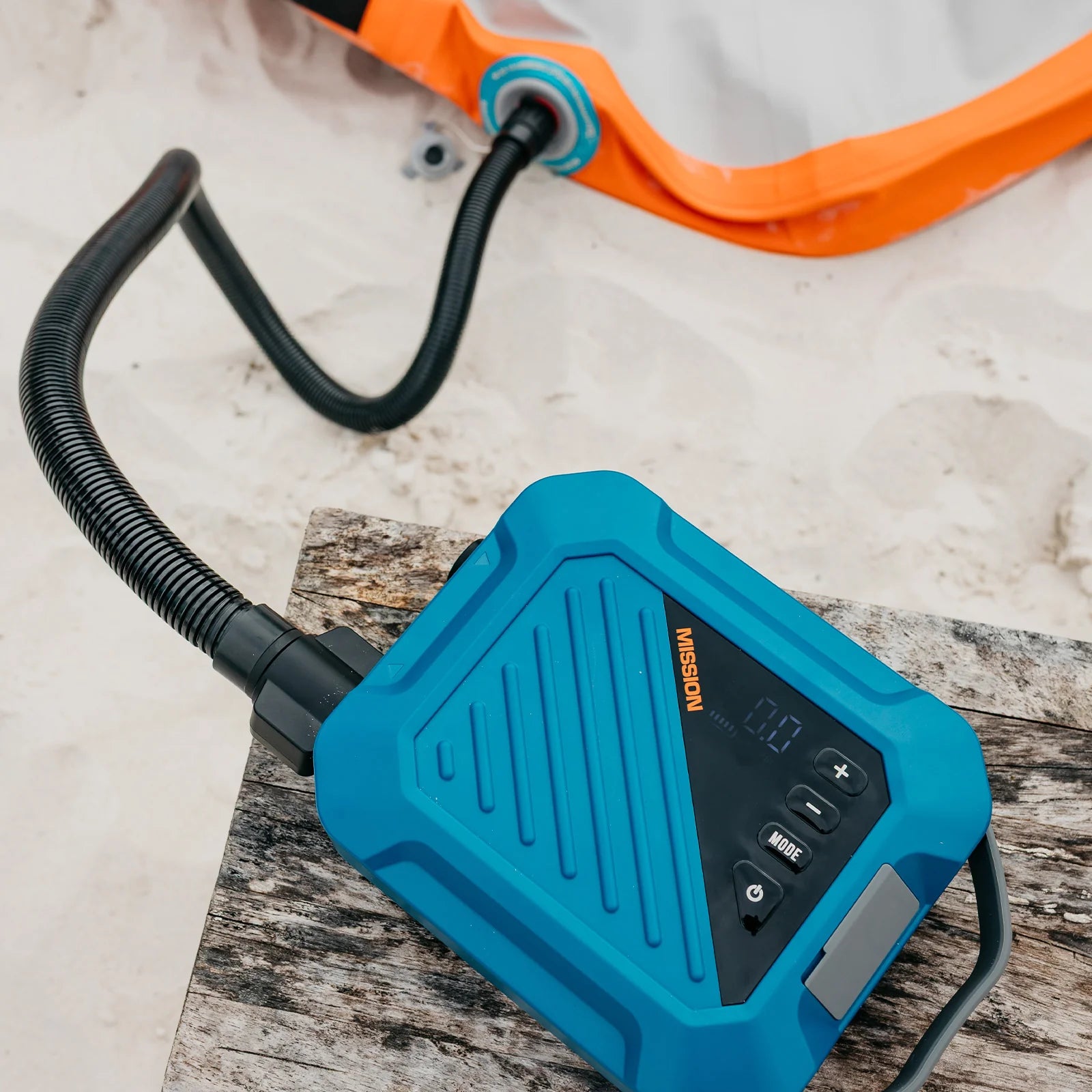 An application scenario or product detail of portable electric pump - Image 13