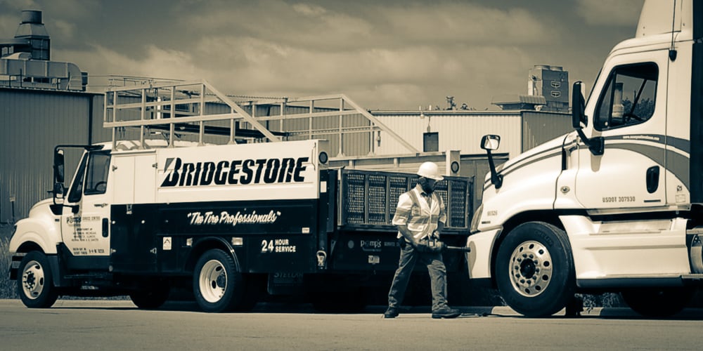 An application scenario or product detail of pump tire near me - Image 1