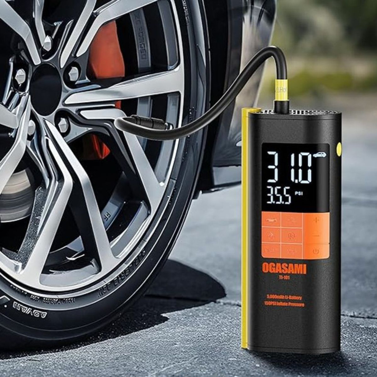 An application scenario or product detail of rechargeable tire inflator - Image 17