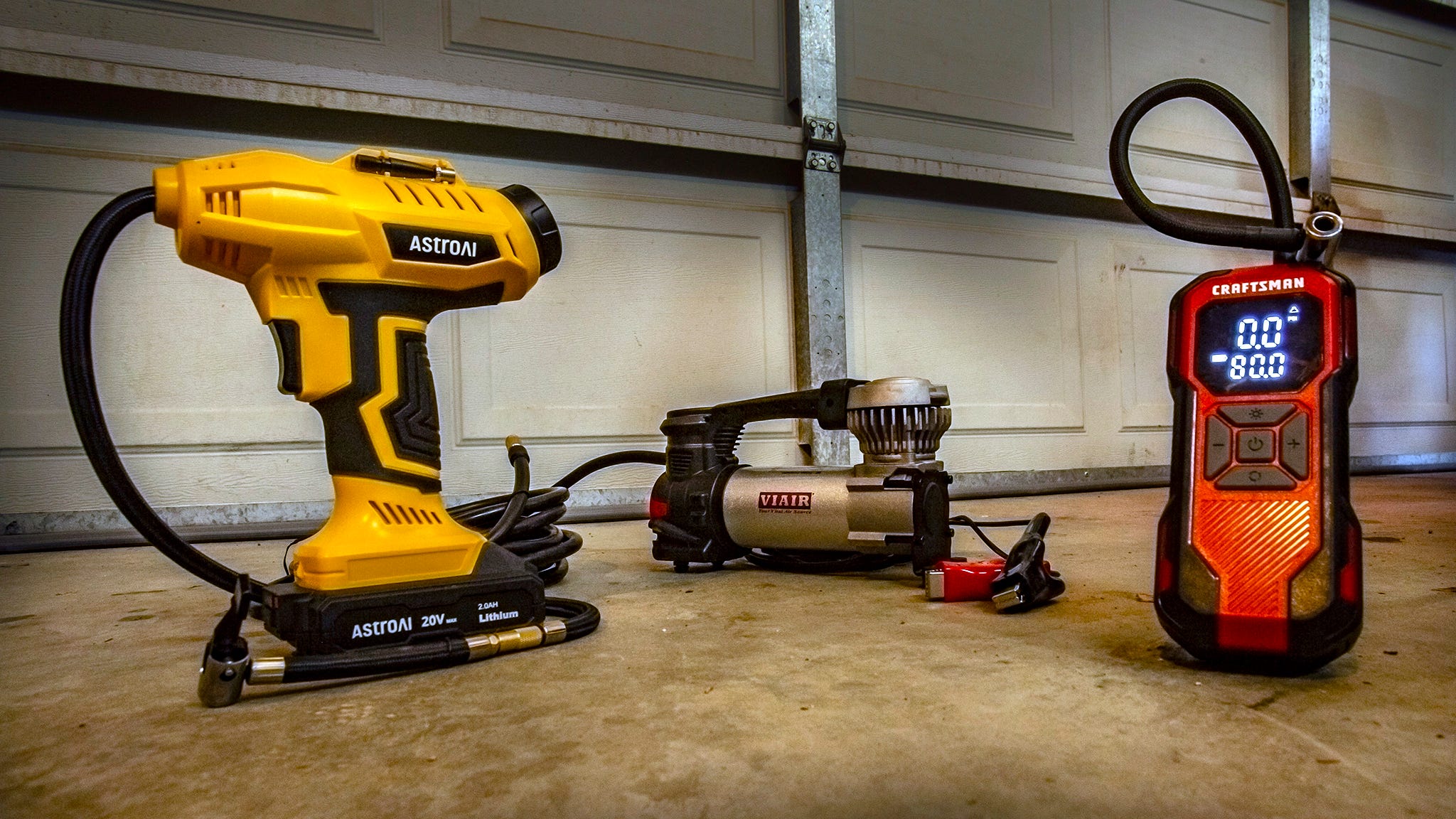 An application scenario or product detail of rechargeable tire inflator - Image 19