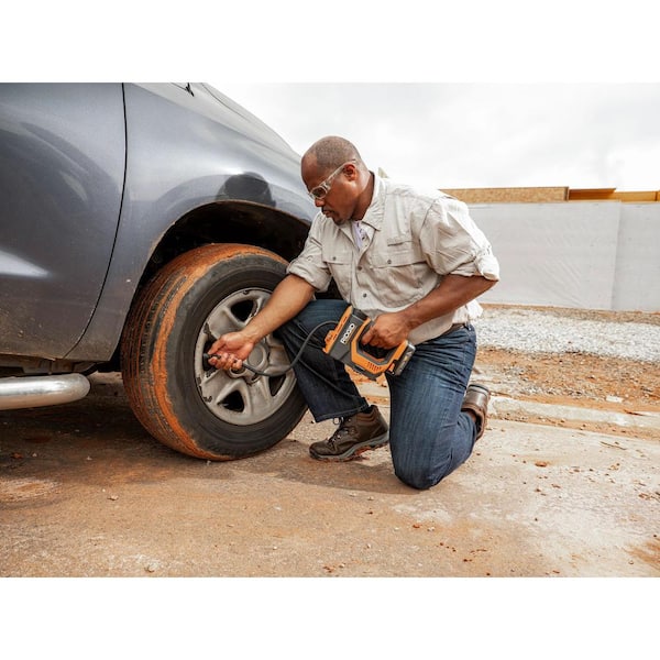 An application scenario or product detail of rigid tire inflator - Image 11