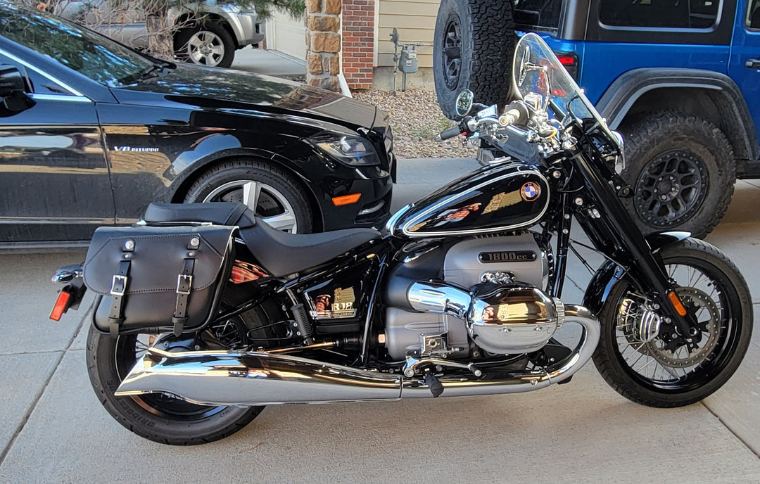 An application scenario or product detail of saddlebags for bmw - Image 12