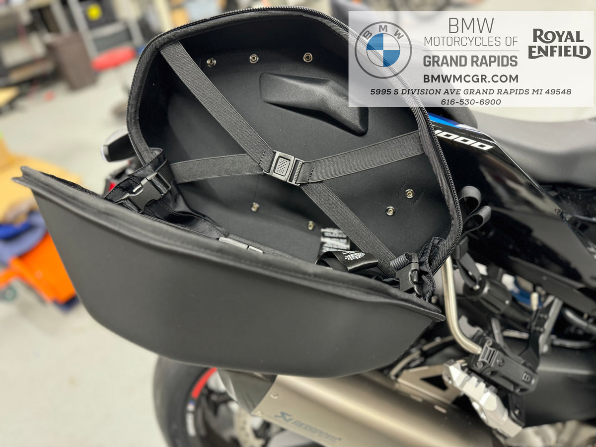An application scenario or product detail of saddlebags for bmw - Image 15