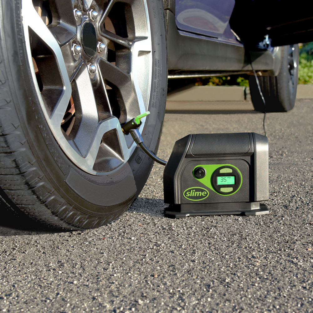 An application scenario or product detail of slime car tire pump - Image 5