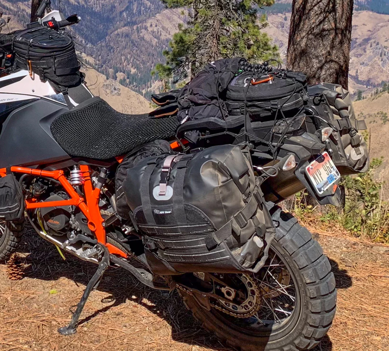 An application scenario or product detail of soft bags for adventure bikes - Image 3