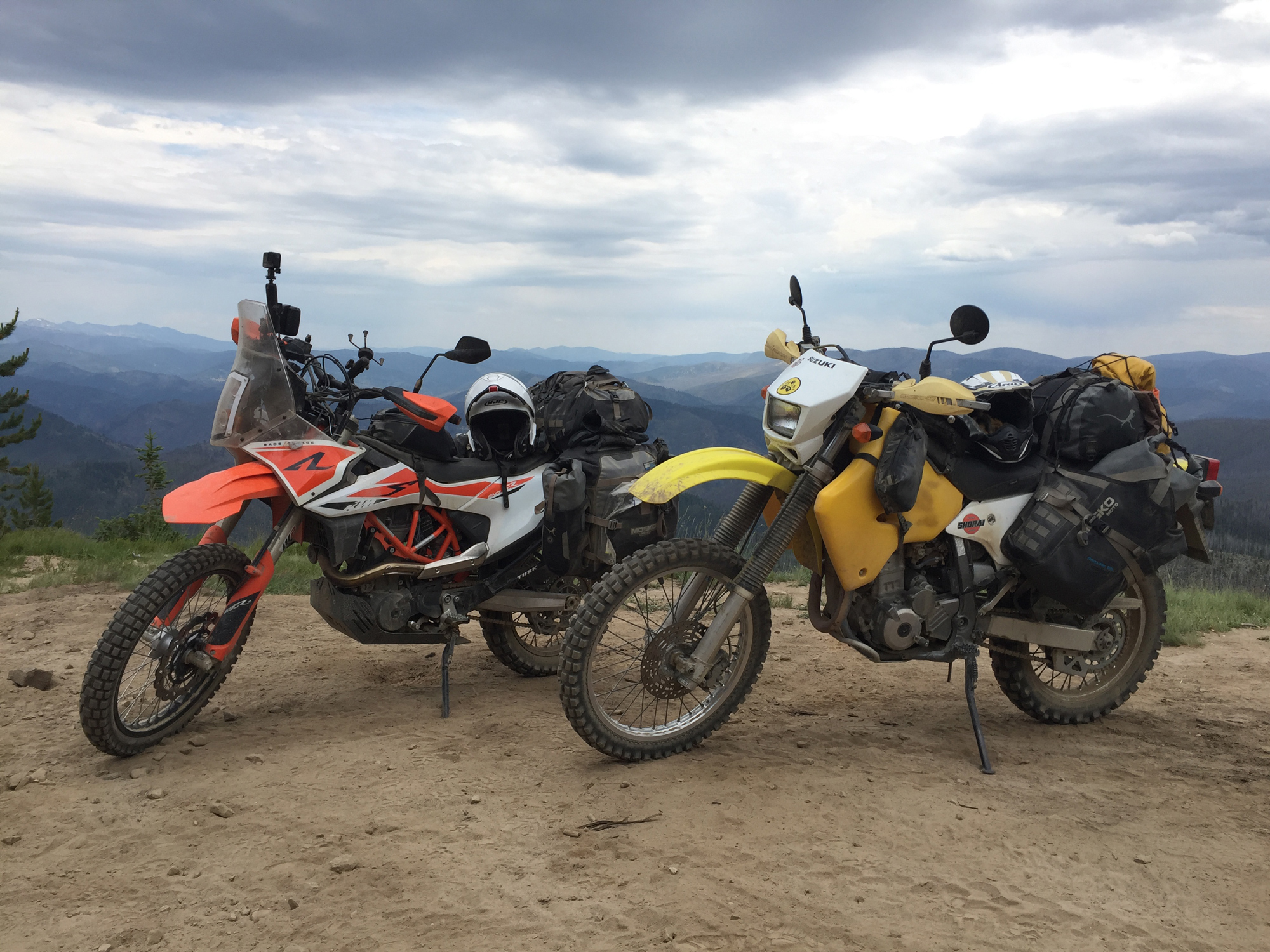 An application scenario or product detail of soft luggage motorcycle - Image 17