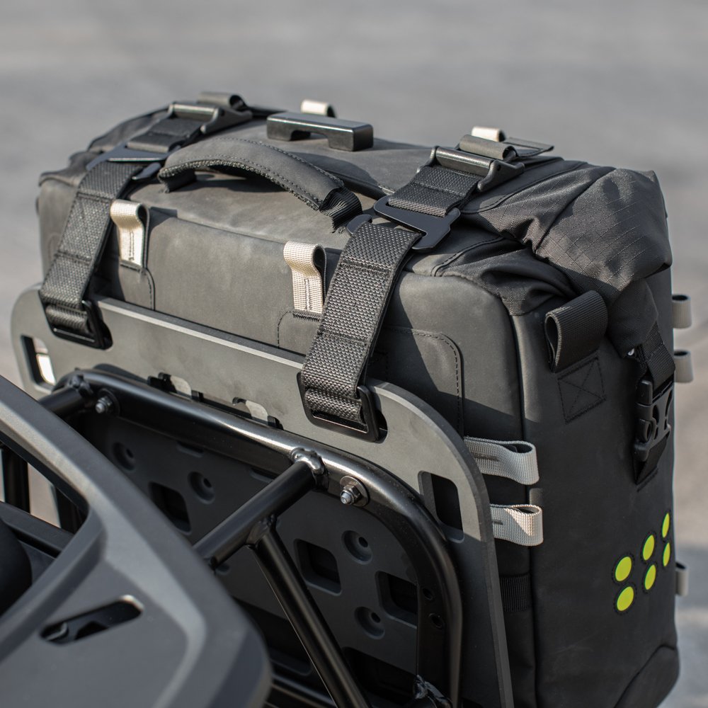 An application scenario or product detail of soft pannier bags - Image 10