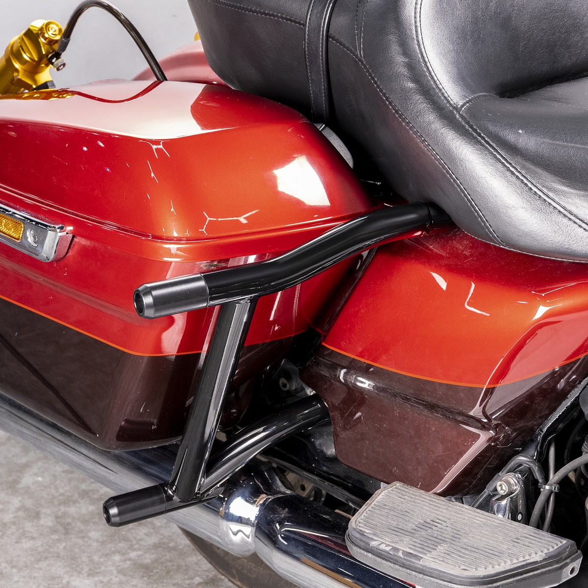 An application scenario or product detail of street glide crash bar saddle bag - Image 1