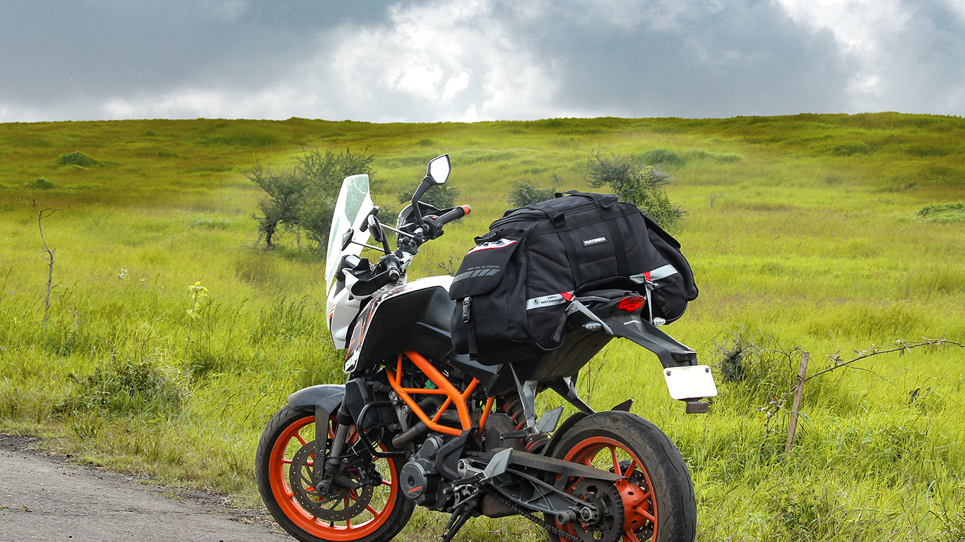 An application scenario or product detail of tail bag motorcycle - Image 11