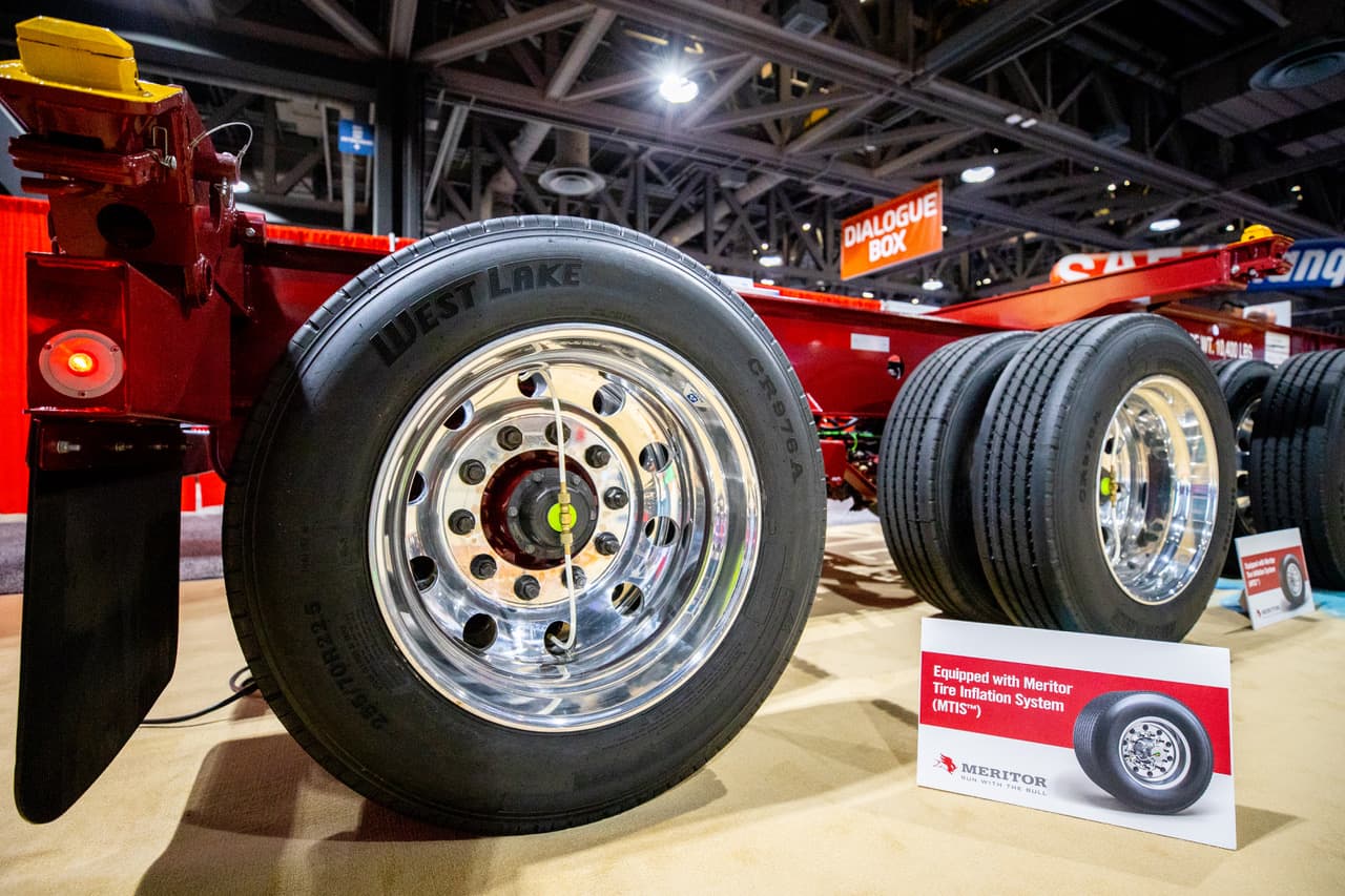 An application scenario or product detail of tire inflation system for semi trucks - Image 11