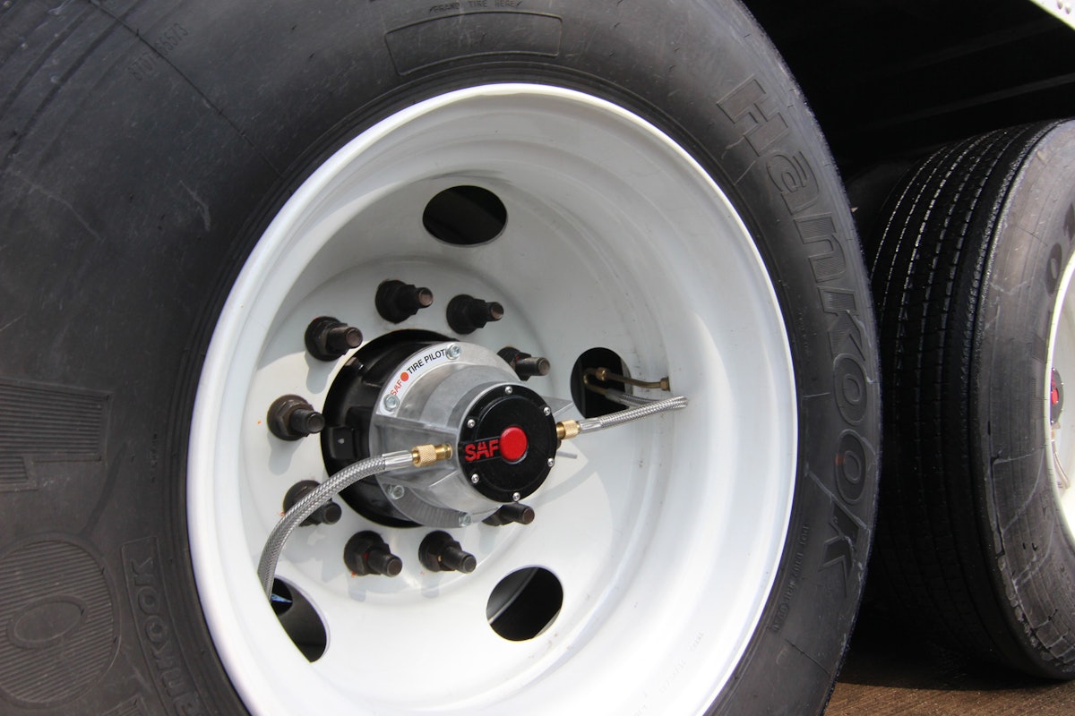 An application scenario or product detail of tire inflation system for trailers - Image 2