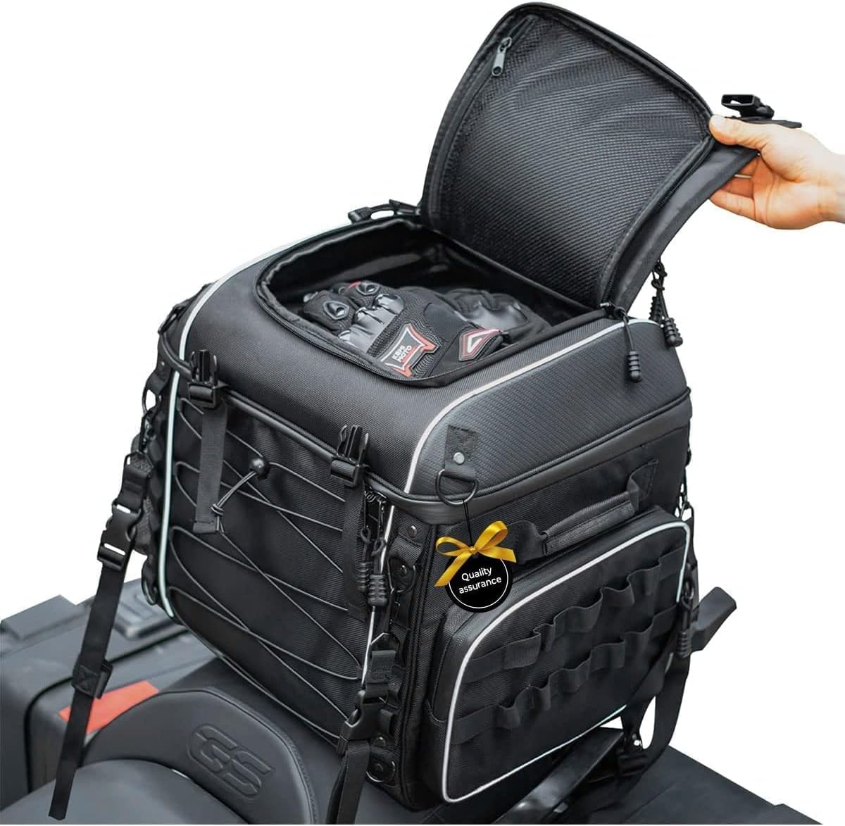 An application scenario or product detail of touring luggage for motorcycles - Image 6